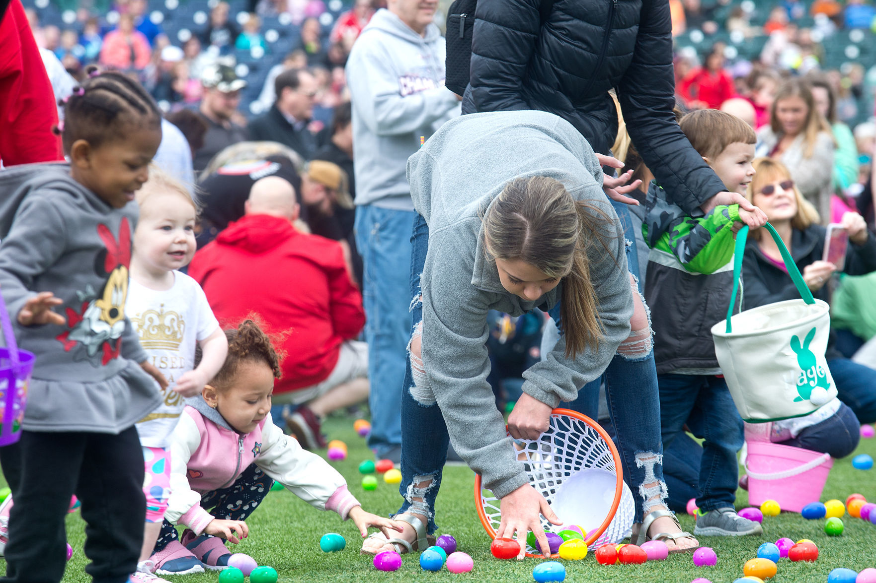 040719-blm-loc-9eastereggs